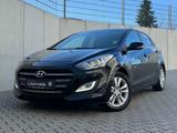Hyundai i30 1.6 bluePassion/PlusPaket/Navi/Kamera/1.Hand - Hyundai i30: Plus