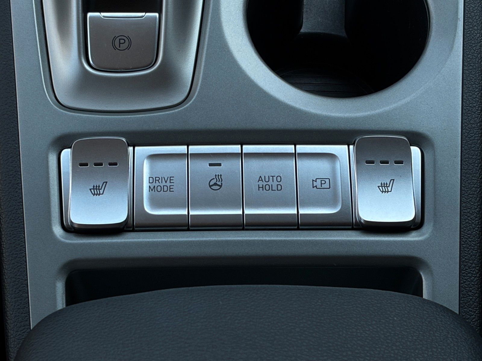 Fahrzeugabbildung Hyundai Kona E Edition30+ LKAS CarPlay Krell Navi Kamera