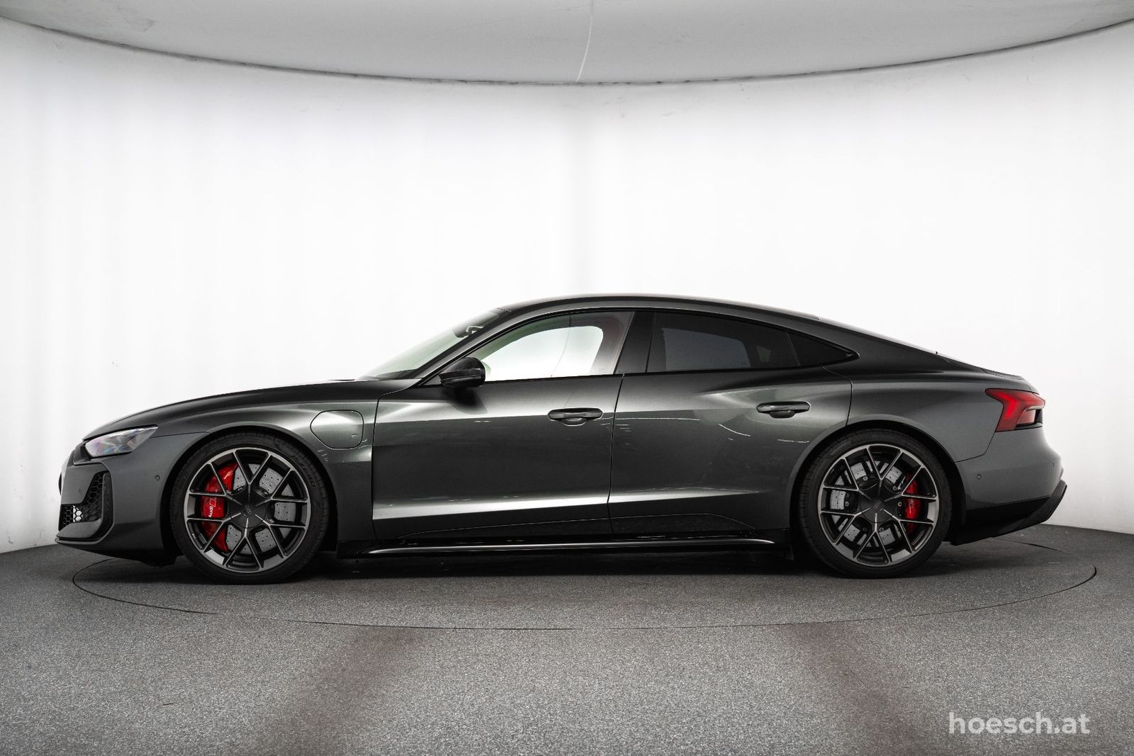 Audi e-tron GT RS performance CARBON TRAUMAUSSTATTUNG imagem 3