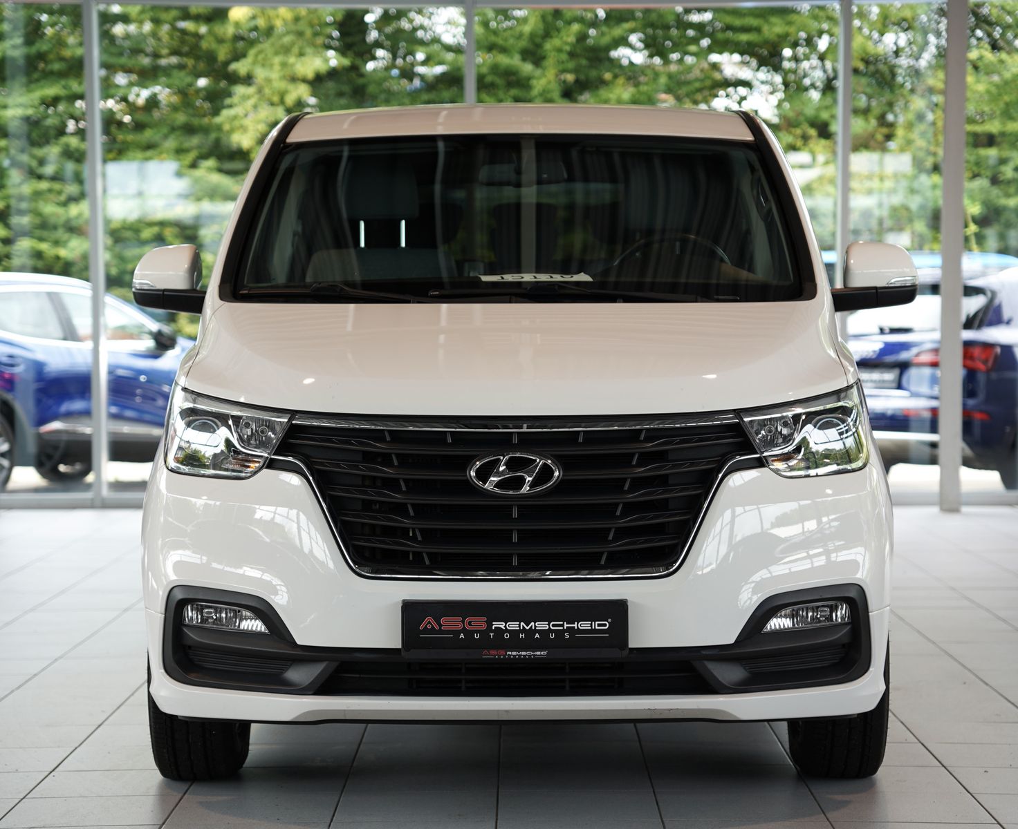 Hyundai H 1