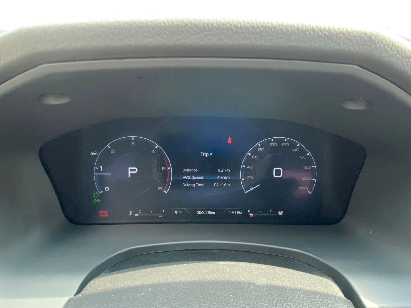 Fahrzeugabbildung Ssangyong Musso Grand 2.2d AT 4x4 BLACK XENON+SD+DIFF