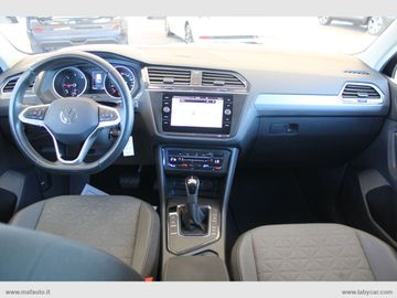 Volkswagen Tiguan - 10