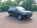 Volkswagen Touareg V6 TDI BMT - Volkswagen Touareg aus 2010: TDI