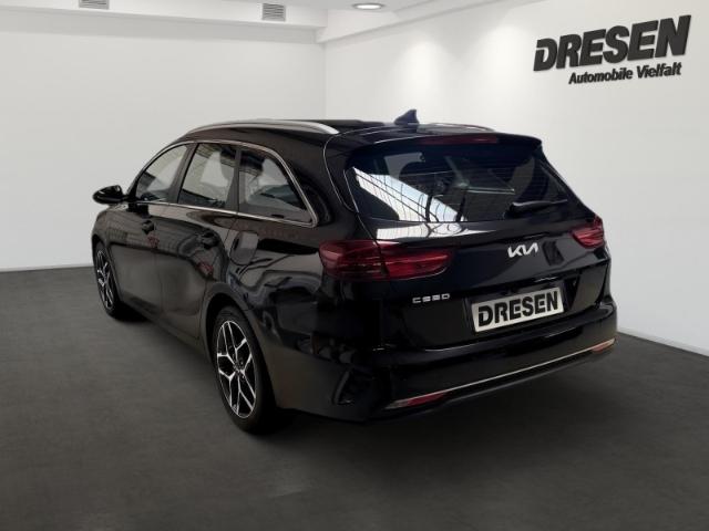 Kia Ceed_sw Sportswagon 1.5 T-GDI DCT Spirit Navi+Si