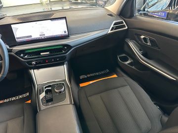 BMW 318i  Touring *Parkass.*Led*elek. Heck*