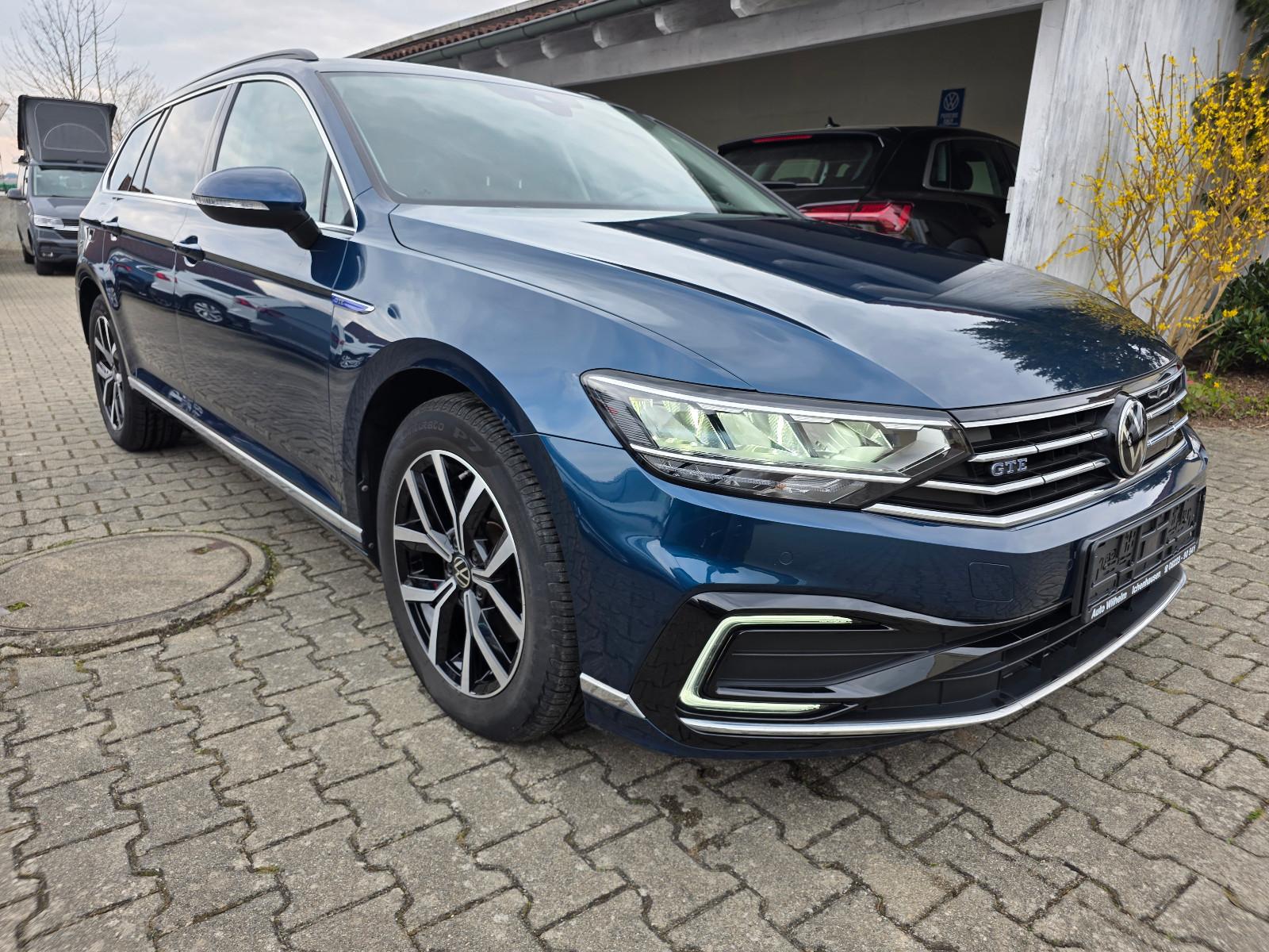 Volkswagen Passat Var GTE AHK Kamera Keyless VZE el.Heckkla
