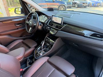BMW 220 Gran Tourer - 6