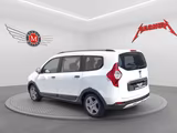 Dacia LODGY 1.5 STEPWAY SELECTION*7-Sitz*Navi* - gebrauchte Dacia Lodgy aus dem Jahr 2022