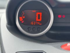 Fahrzeugabbildung Twingo Authentique 1.2 16V Erst 16.400 Km!!