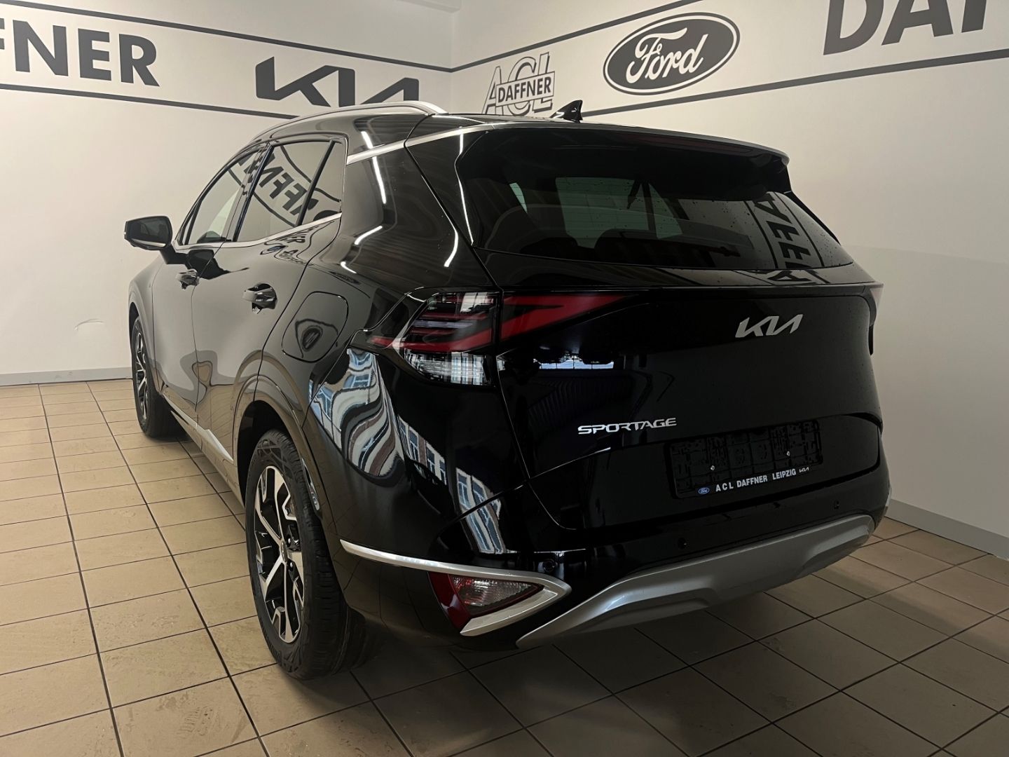Fahrzeugabbildung Kia Sportage 1.6 T-GDI Spirit VerkehrszeichenERK LED