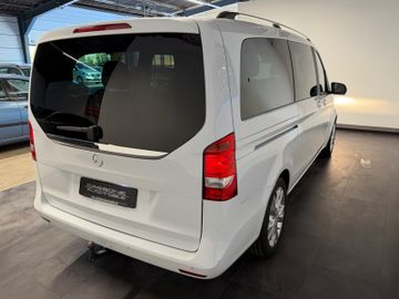 Mercedes V 220 - 7