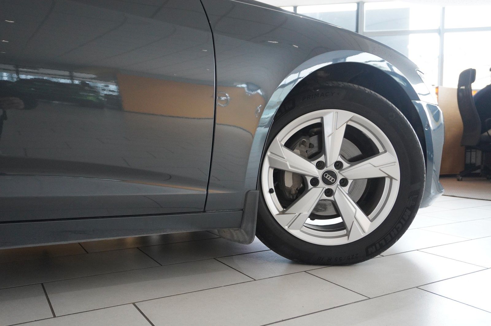 Fahrzeugabbildung Audi A6 Avant 40 TDI QUATTRO SPORT NAVI/ACC/SH/AHK