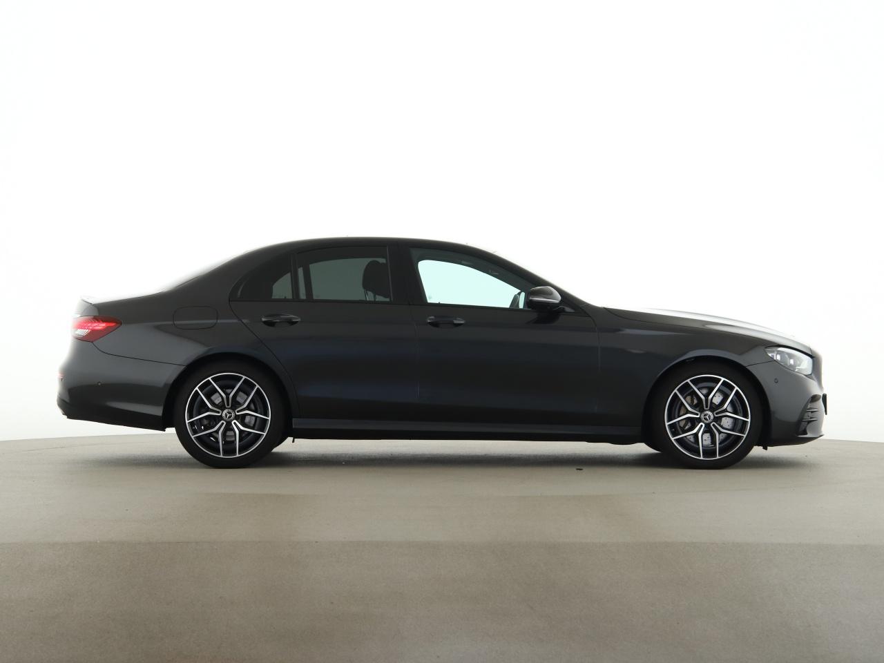 Mercedes-Benz E 400 d 4M AMG Night Pano Distronic Burmester