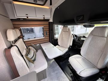 HYMER  ERIBA  HYMERCAR Grand Canyon S CrossOver 600 4x4 Winterpaket  