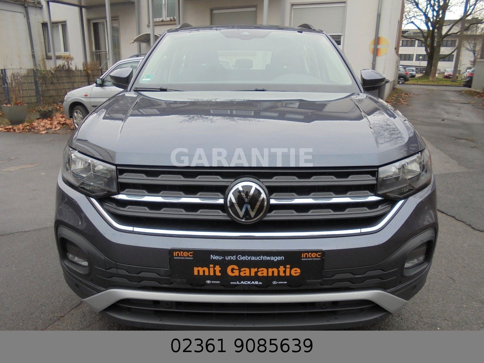 Fahrzeugabbildung Volkswagen T-Cross Life Automatik/Navi/