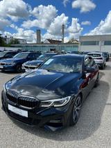 BMW 320d M Sport Automatik M Sport Voll Laser - BMW 320: Auto 320d M Sport