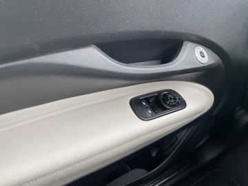 Fiat 500e 42kw La Prima *KeyLess*LED* *Navi*Pano*SHZ*