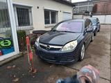 Opel vectra c caravan 2.8 v6 turbo - Opel Vectra: C Turbo