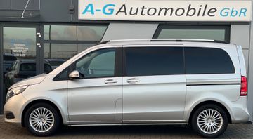Mercedes V 220 - 12