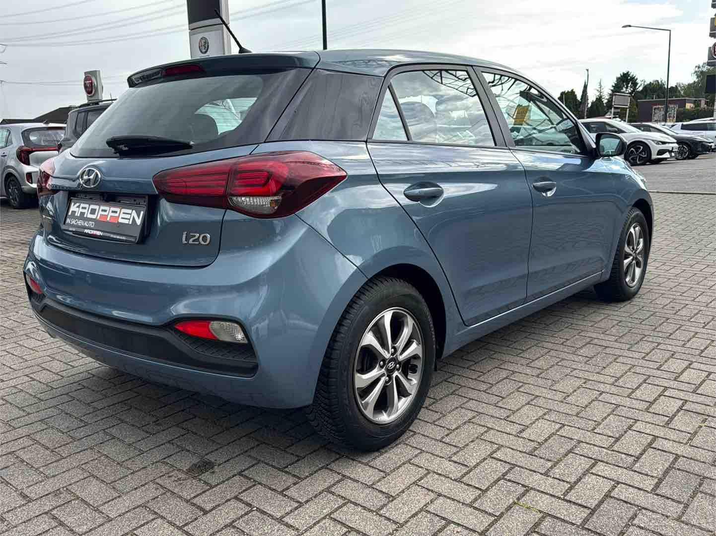 Hyundai i20 Select 1.2 Klima BT Apple CarPlay M+S-Allwet