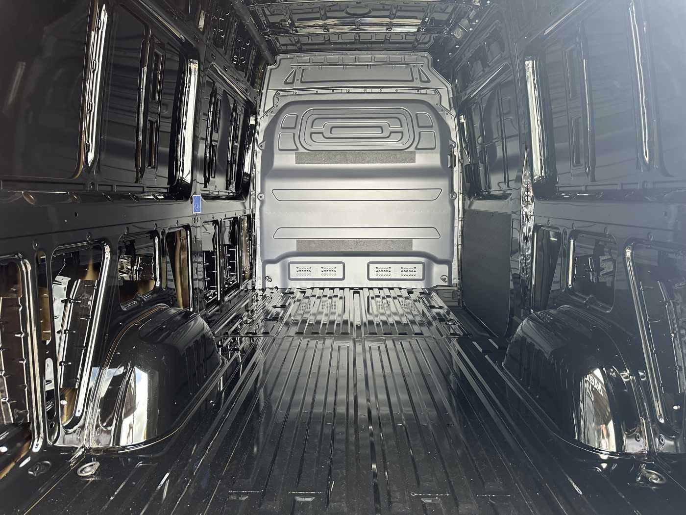Fahrzeugabbildung Mercedes-Benz Sprinter 319/419 CDI 3665 9G 4x4 Klima Kamera