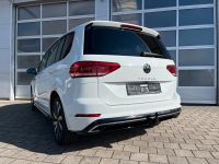 VW Touran 1.5 TSI DSG R-Line Ex 7SI KAM AHK 4J GAR bei Autohaus Landmann & Maier OHG