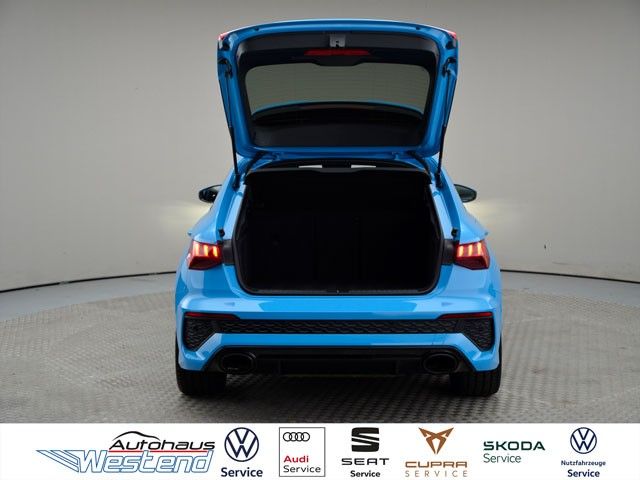 Fahrzeugabbildung Audi RS3 Sportback 2.5l TFSI 294kW qu. Matrix 280km/h