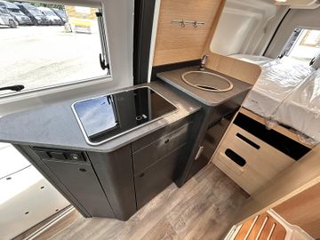 Sunlight Cliff 4x4 Greentrek 590 MATT GRÜN DELTA RAPTOR