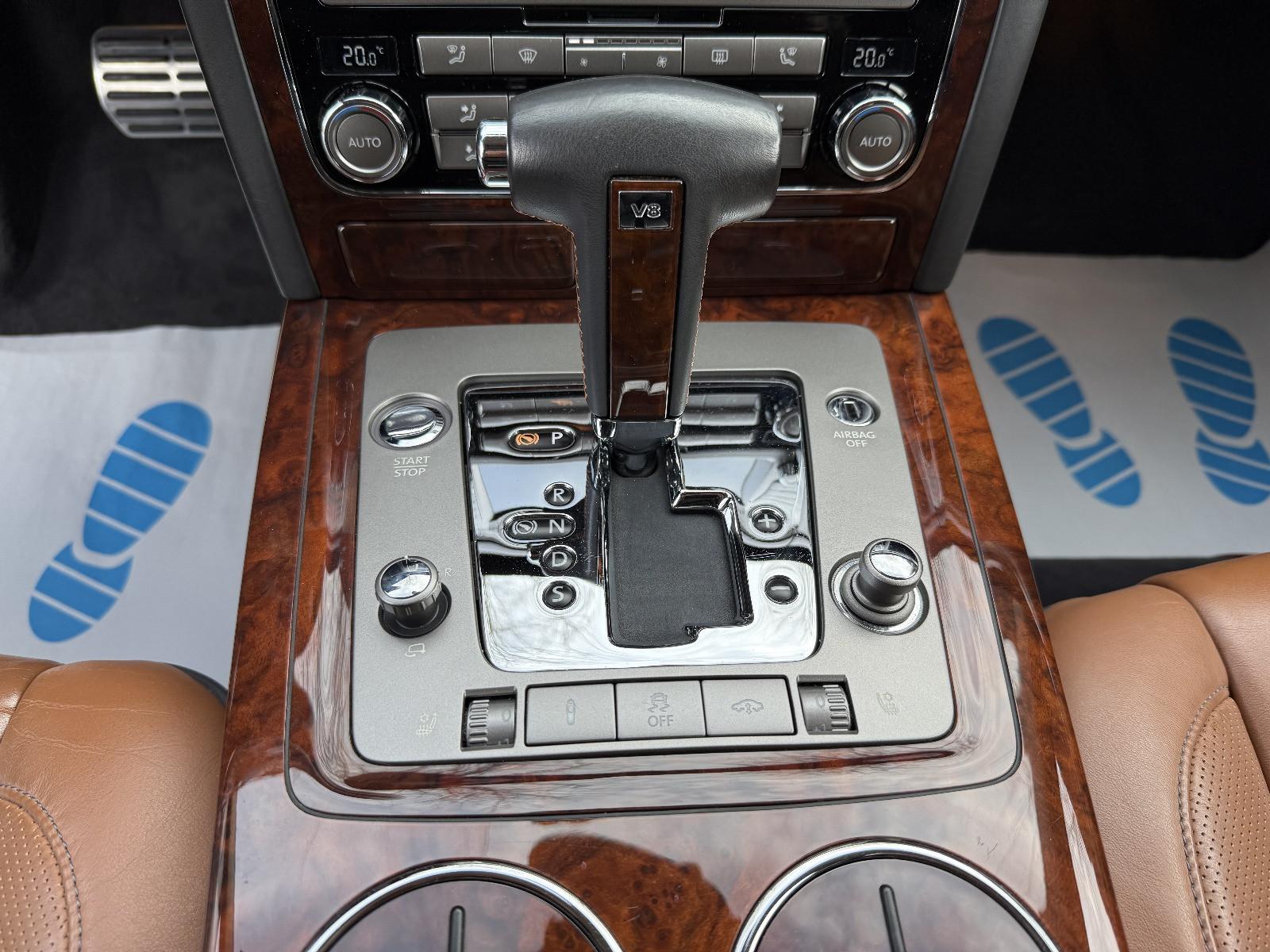 Volkswagen Phaeton 4.2 V8 4MOTION Tiptronic 4-Sitzer -