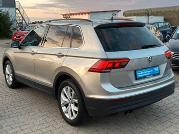 Volkswagen Tiguan - 8