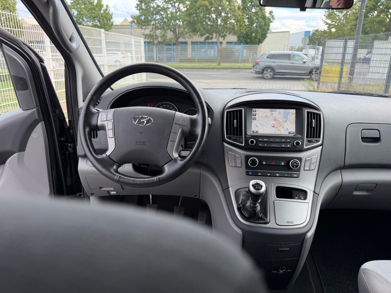 Hyundai H-1 2.5 CRDi Travel Navi/Klima/8-Sitze/AHK/EURO6