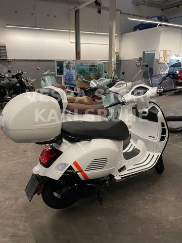 Vespa GTS 300 Super Sport *Scheibe*Top Case*Scheckheft