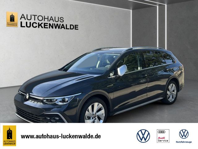 Volkswagen Golf VIII Alltrack 2.0 TDI 4M DSG *AHK*R-CAM*