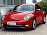 Volkswagen Beetle Club 2.0TDI BMT KLIMA  NAVI SITZHEIZ. PDC - Volkswagen Beetle: TDI