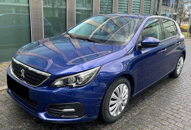 Peugeot 308 Active Limousine*Navi*Kamera*SHZ*