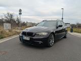 BMW 330i xDrive Touring - - BMW 330 aus 2009: 330i
