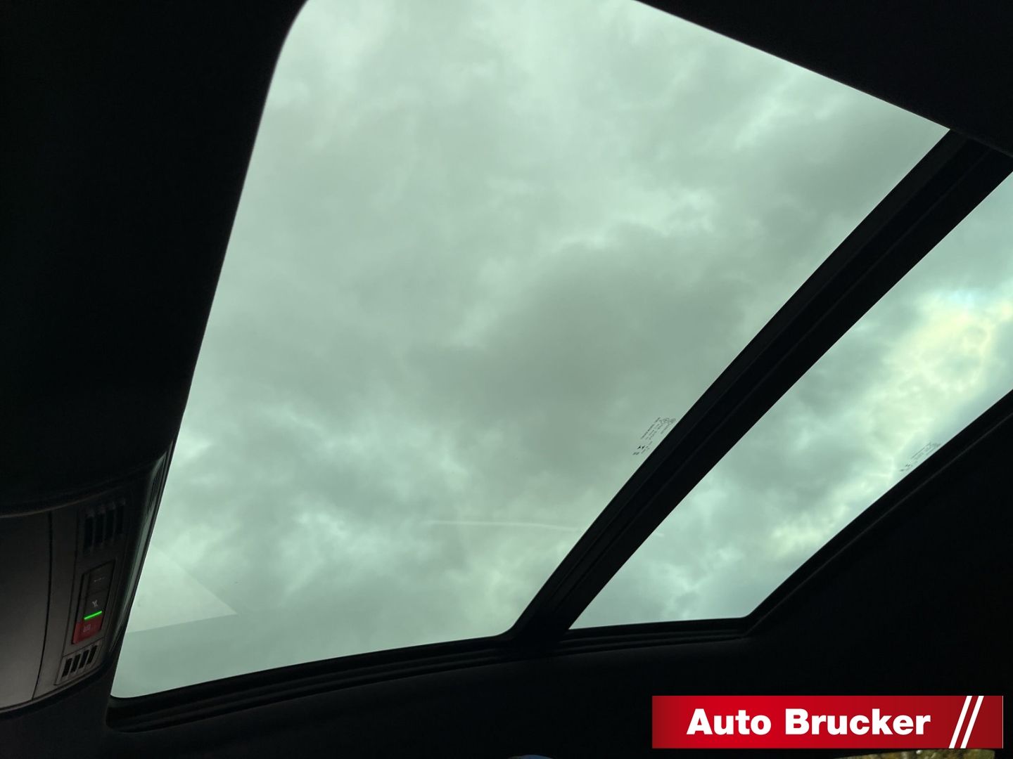 Volkswagen Arteon SB R 4Motion DSG Navi LED Pano 3-Zonen-Kl foto 16