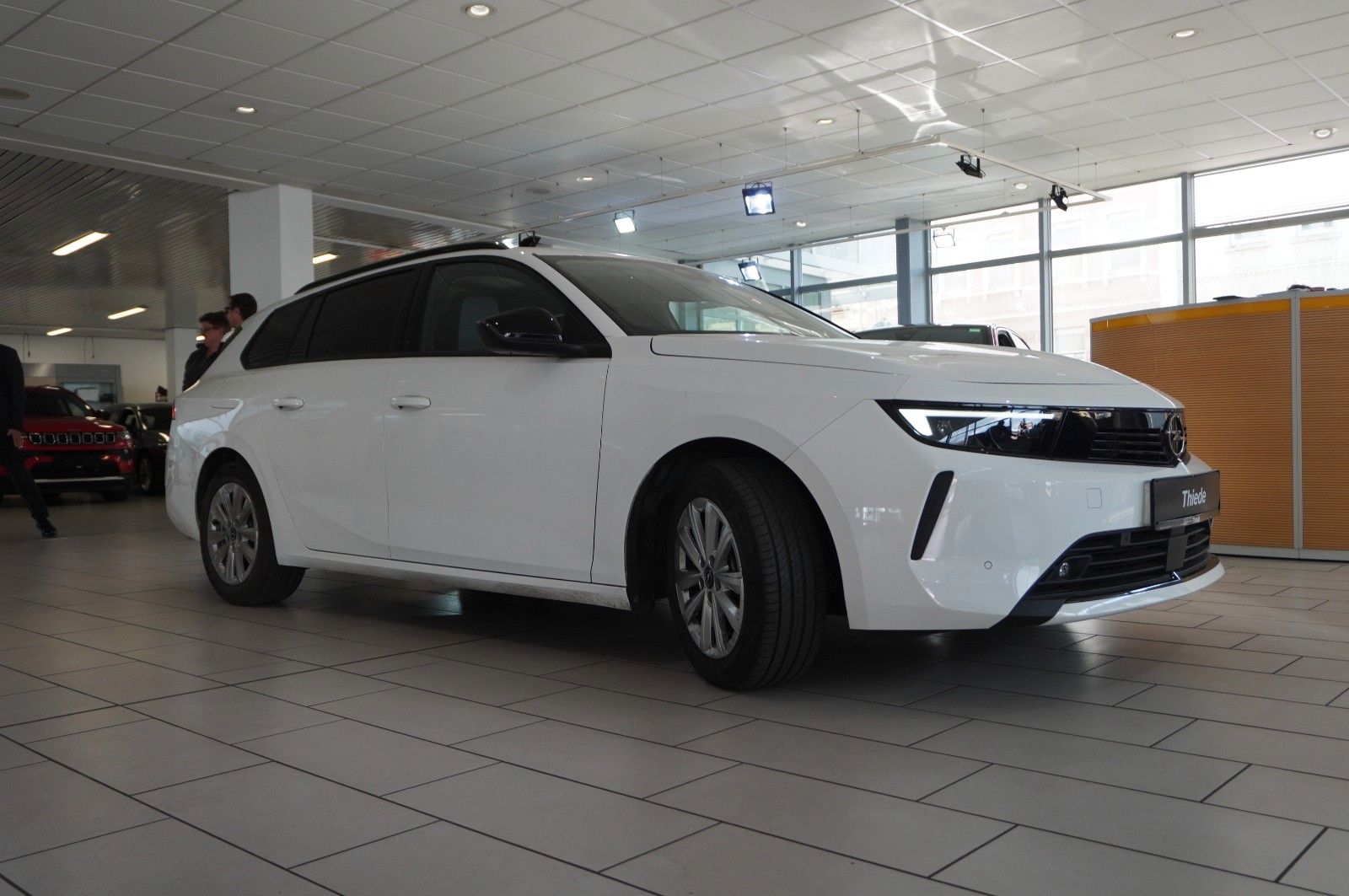 Fahrzeugabbildung Opel Astra L ST 1.5D EDITION NAVI/LED/KAMERA/SHZ/DAB+