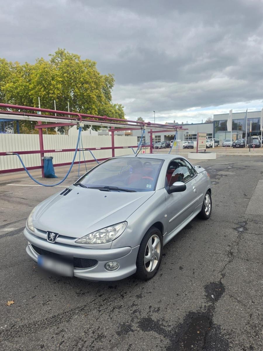 Peugeot 206