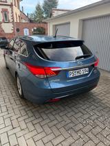 Hyundai i40 1.7 CRDi Diesel - Hyundai i40 mit Diesel-Antrieb: Kombi, 1.7