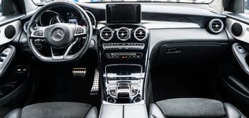 Fahrzeugabbildung Mercedes-Benz GLC Coupe 220d 4Matic AMG LINE|ACC|SPUR|TOTW.|