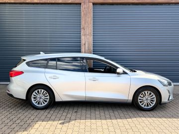 Ford Focus - 5