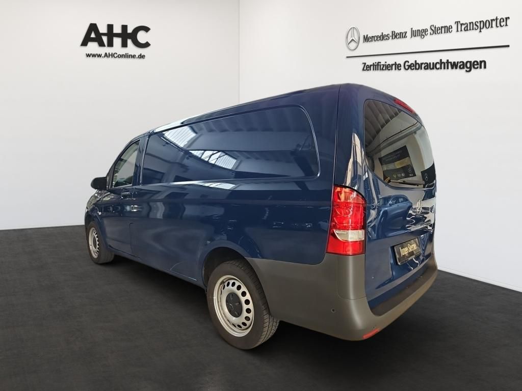 Fahrzeugabbildung Mercedes-Benz Vito 114 Kasten lang 4x4 Navi Einparkhilfe GRA