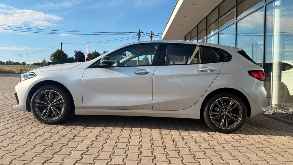 BMW 120 d xDrive SPORT/RFK/SPORTSITZ/NAVI/LED/DAB, Bild 5