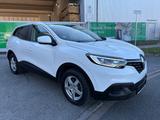 Renault Kadjar Life*Navi *AHK*Tempomat *TÜVNEU* - Renault Gebrauchtwagen in Nürnberg