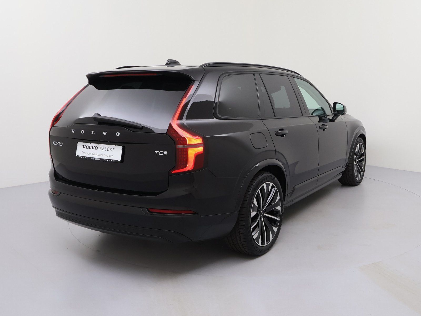 Volvo XC90 T8 Ultra Dark Plug-In Hybrid AWD MATRIX-LED foto 5