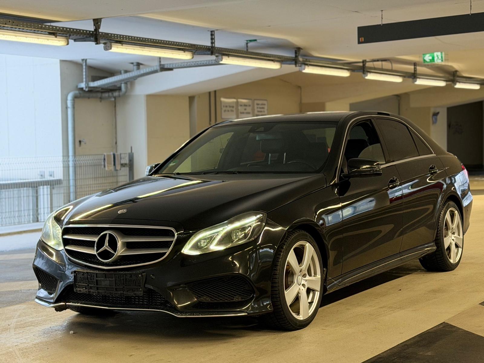 Mercedes-Benz E 220 Limousine Bi-Xenon Leder Navi Automatik