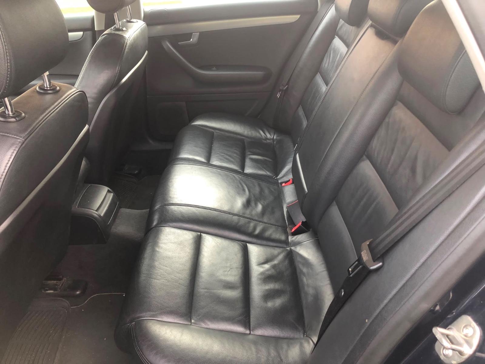 Audi A4 2005 — photo 10