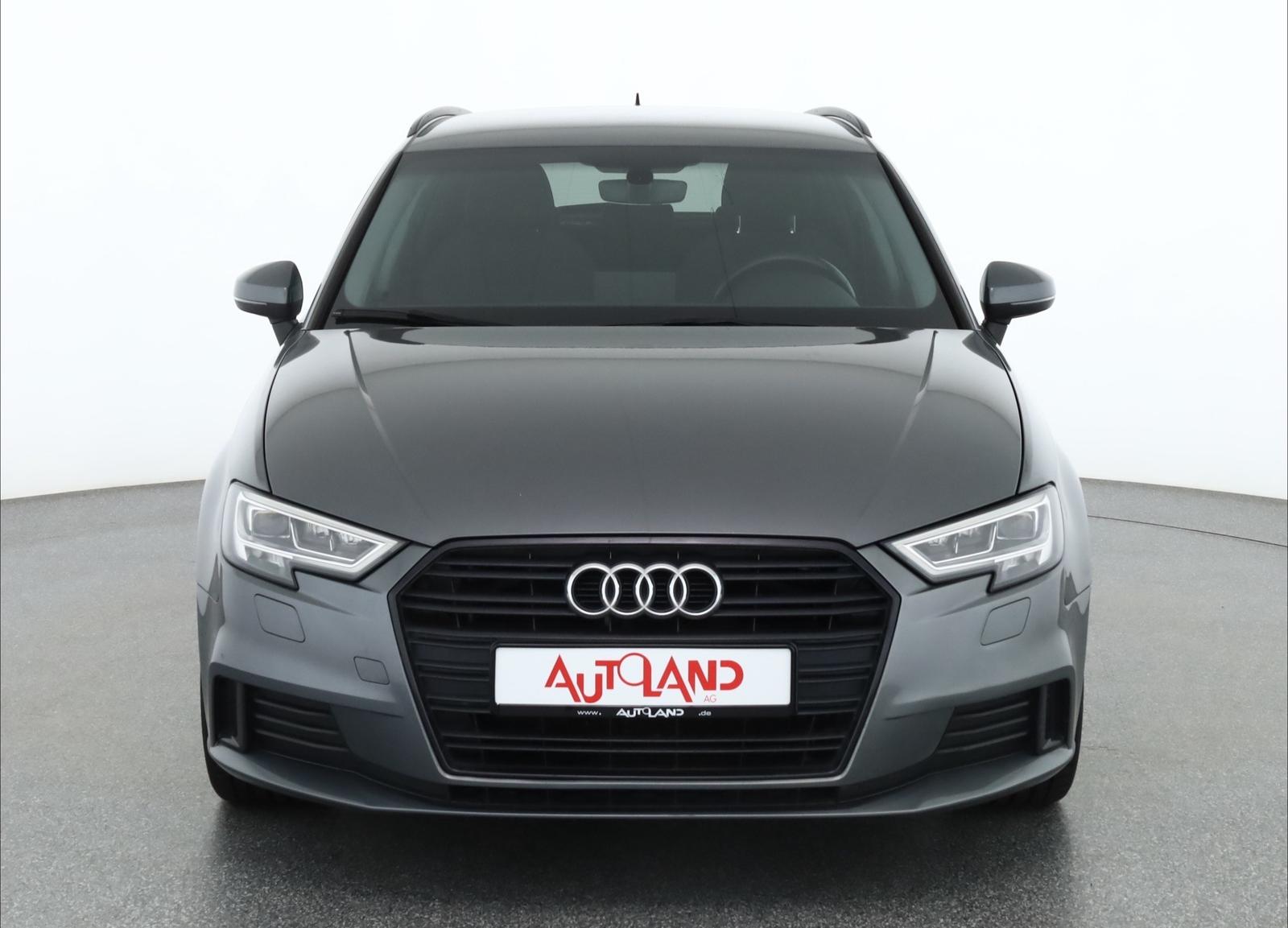 Audi A3 Sportback 35 TFSI S-tronic Bi-Xenon Navi ACC