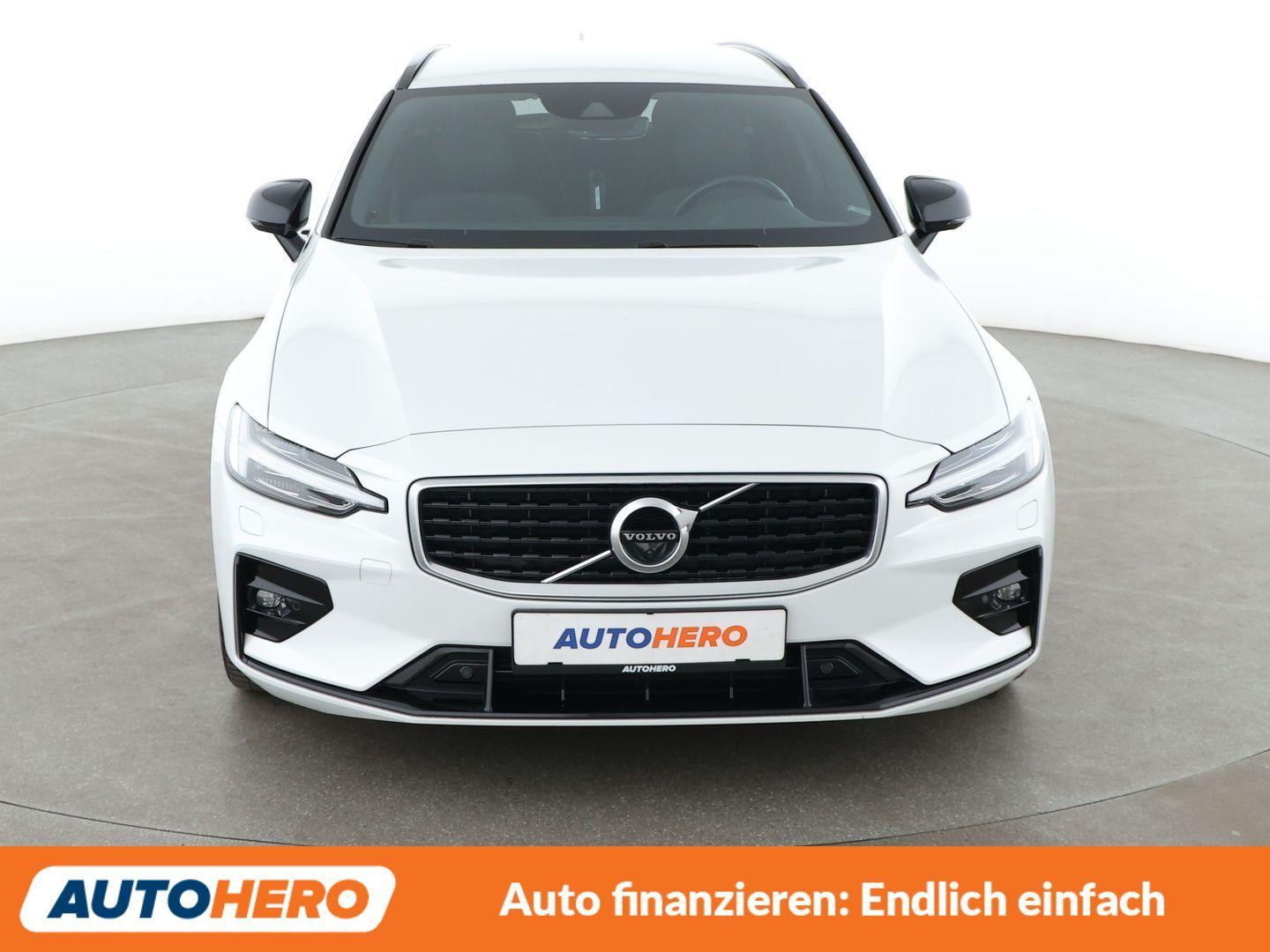 Volvo V60 2.0 T4 R-Design Aut.*NAVI*ACC*360CAM*HK*SHZ*